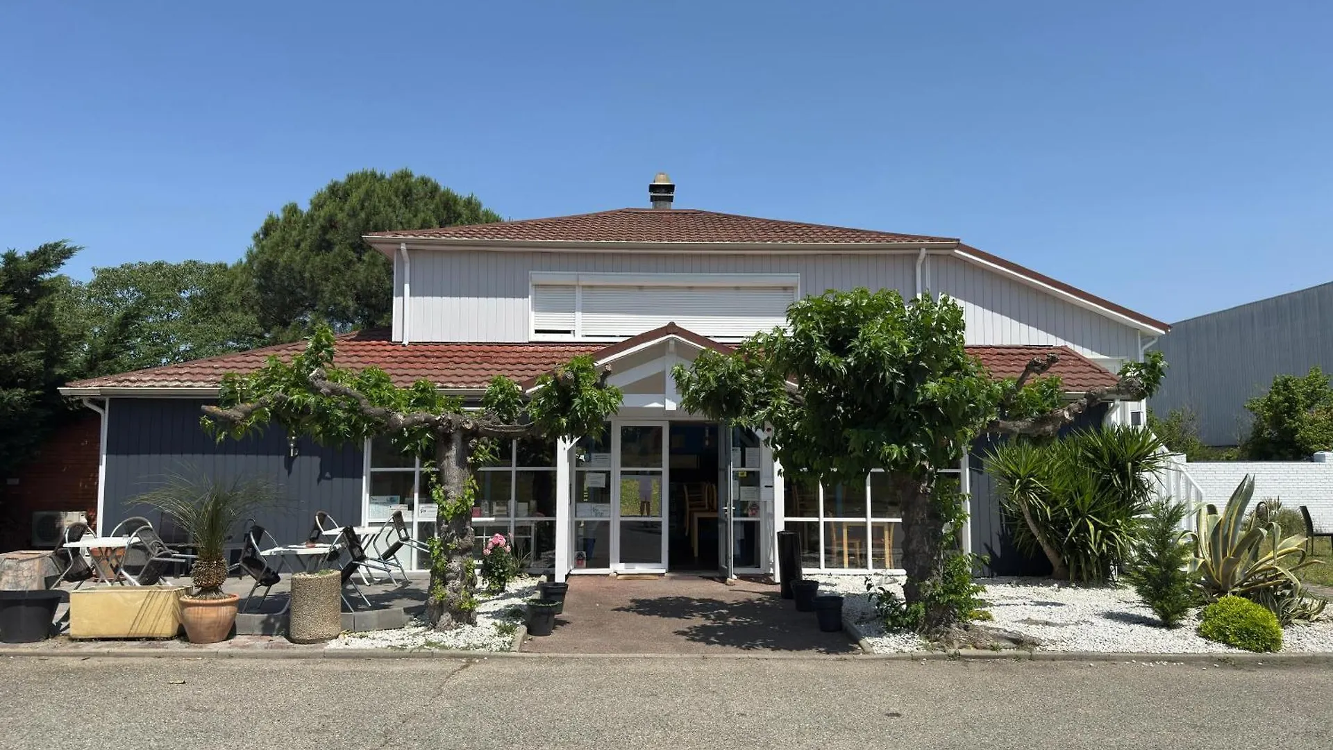 Fasthotel Avignon Nord Le Pontet Hotel