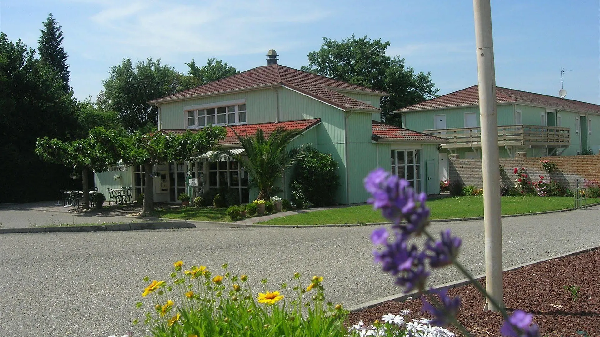 Hotel Fasthotel Avignon Nord Le Pontet